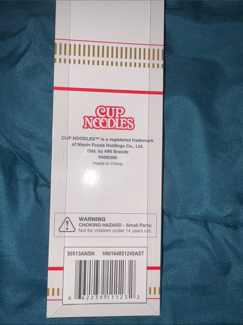 Nissin Cup Noodles Red Chopsticks Helper & Ramen Cup Spoon Set - Picture 4 of 12